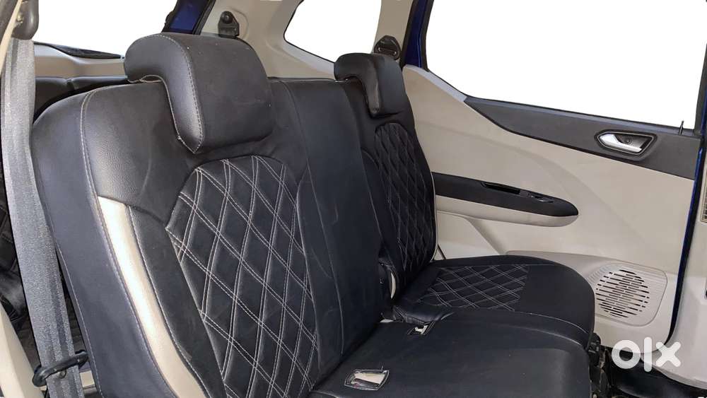 Renault Triber Rxz, 2019, Petrol