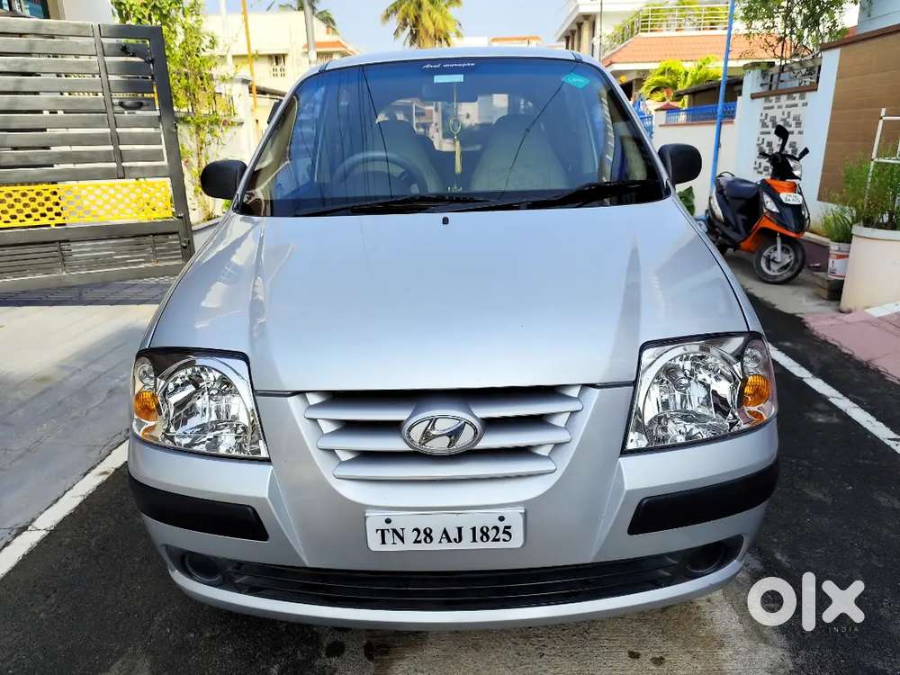 Santro Xing Gls -2011- Petrol/lpg - Company Service