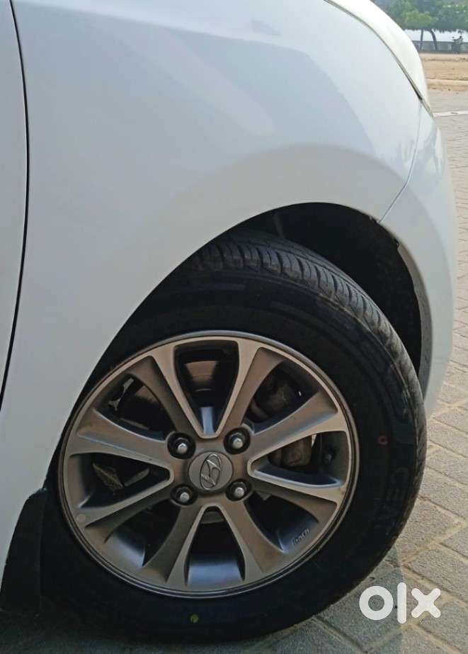 Hyundai Grand I10 1.2 Kappa Vtvt Asta (o) At, 2017, Petrol