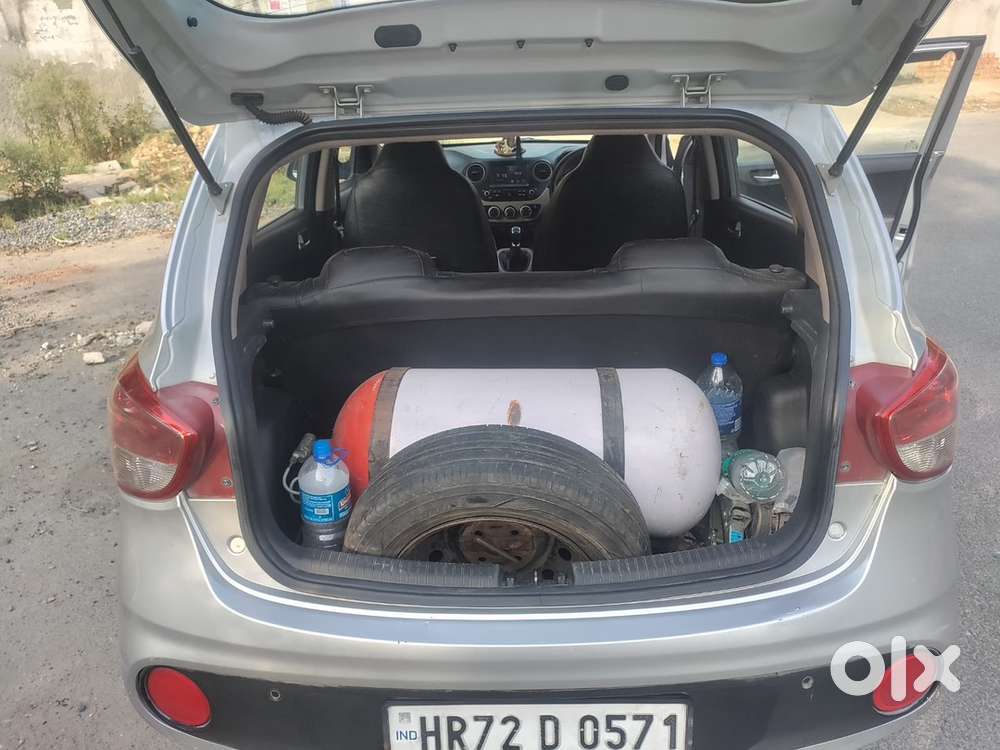 Hyundai Grand I10 Sportz 2018cng