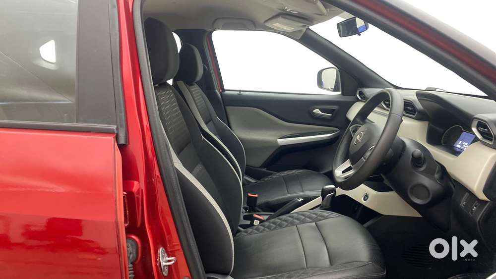 Nissan Magnite 1.0 Xv Premium Turbo Cvt, 2022, Petrol