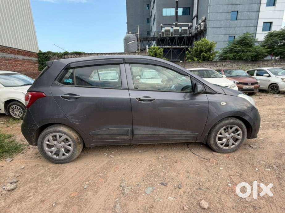 Hyundai Grand I10, 2017, Cng & Hybrids