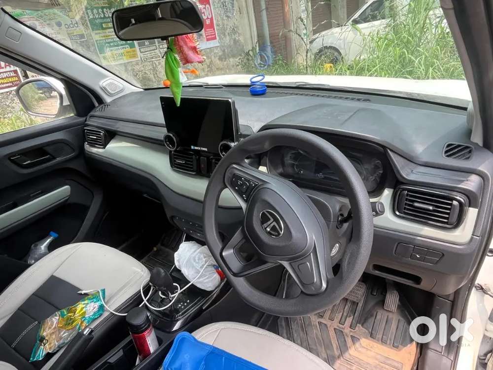 Tata Punch 1.2 Revotron 2025