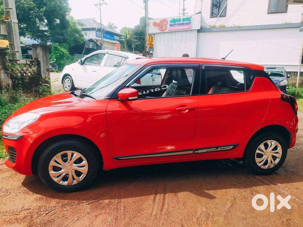 Maruti Suzuki Swift Vxi + Manual, 2024, Petrol