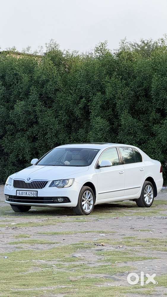 Skoda Superb 2.0 Elegance Tdi Cr At, 2015, Diesel