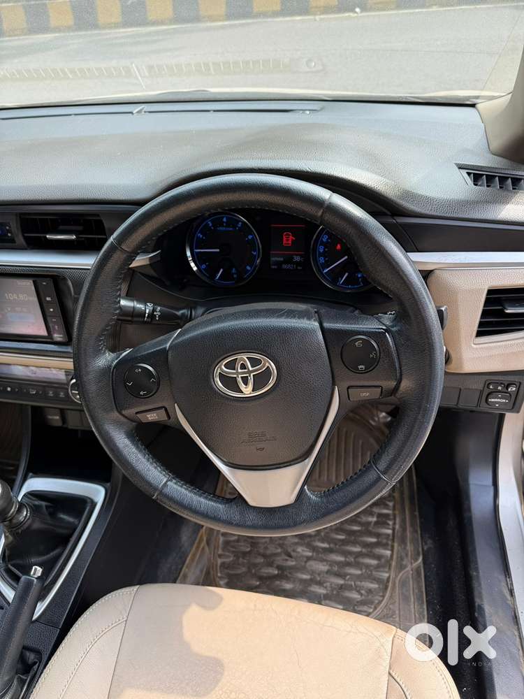 Corolla Altis Manual Petrol Gl Top Model