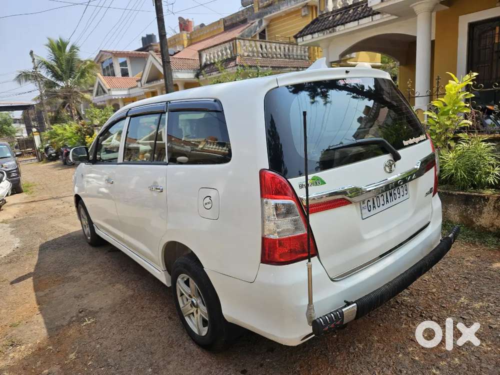 Toyota Innova 2013 Diesel 87000 Km Driven