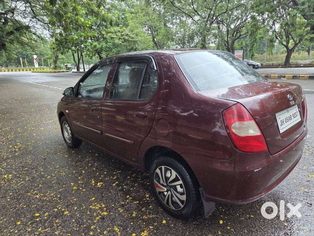 Tata Indigo Ecs Ecs Vx Cr4 Bs-iv, 2013
