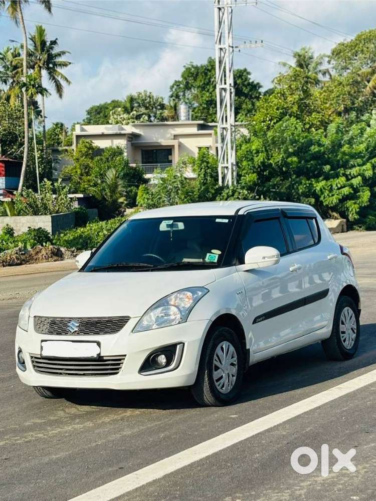 Maruti Suzuki Swift Vxi + Manual, 2015, Petrol