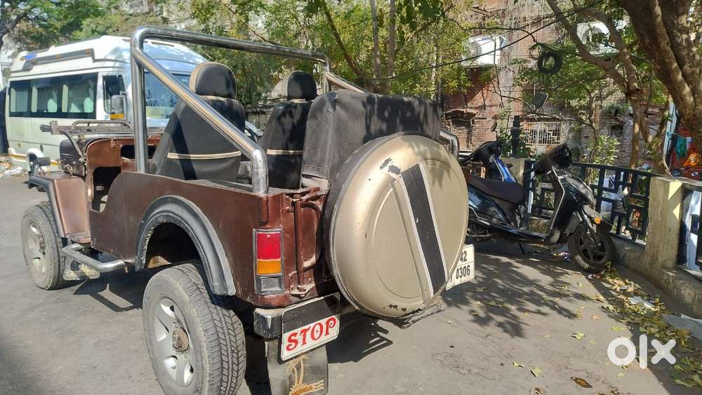 Mahindra Jeep Classic, 2000