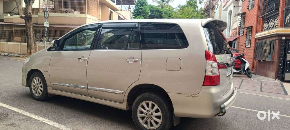 Toyota Innova 2.5 Vx 8 Str, 2014, Diesel