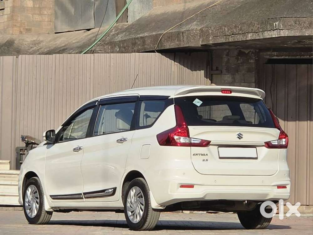 Maruti Suzuki Ertiga Vxi (o) Cng, 2025, Cng & Hybrids