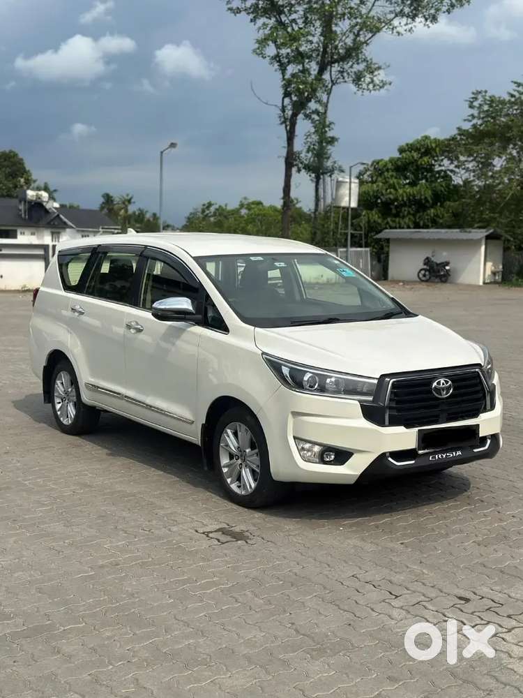 Toyota Innova Crysta 2.8 Z At, 2019, Diesel