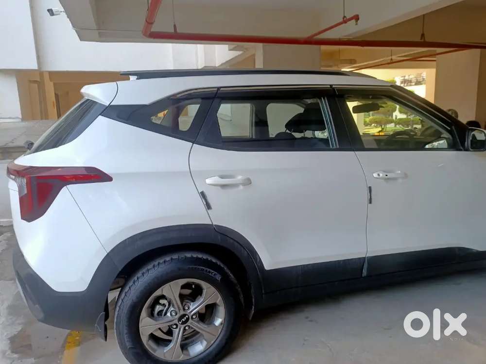 Kia Seltos 2023 Petrol 22000 Km Driven