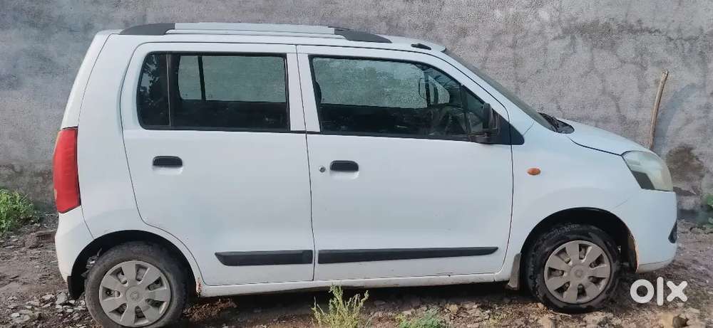 Wagon R In White Colour