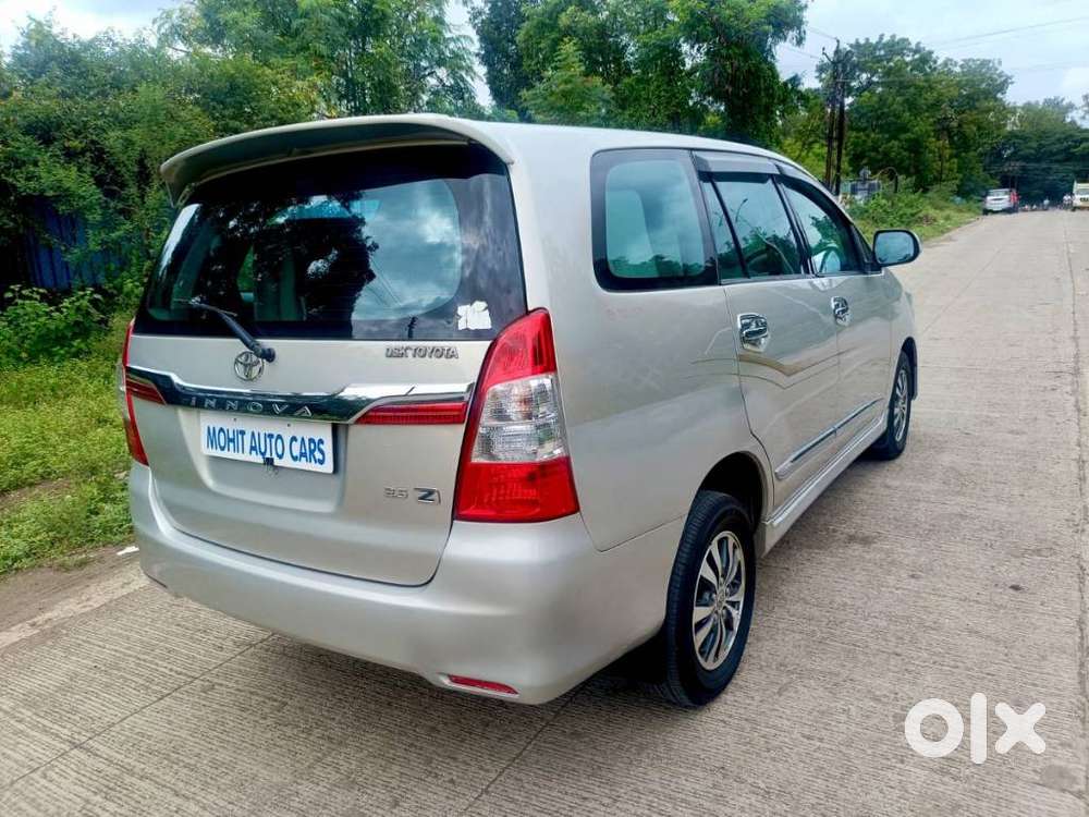 Toyota Innova 2.5 Zx 7 Str Bs-iv, 2015, Diesel