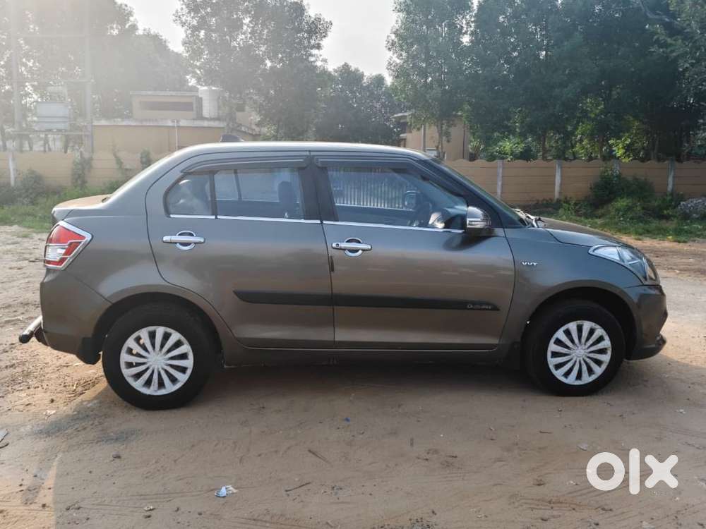 Maruti Suzuki Swift Dzire 1.3 Vxi, 2017