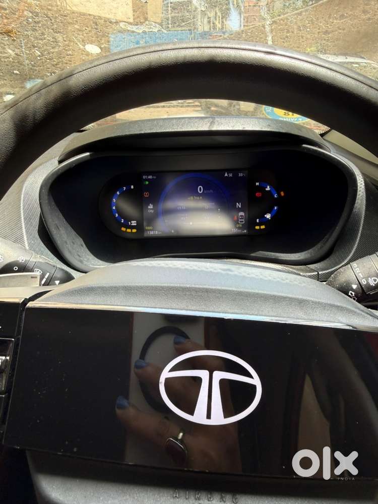 Tata Nexon Petrol 2023 With Sunroof