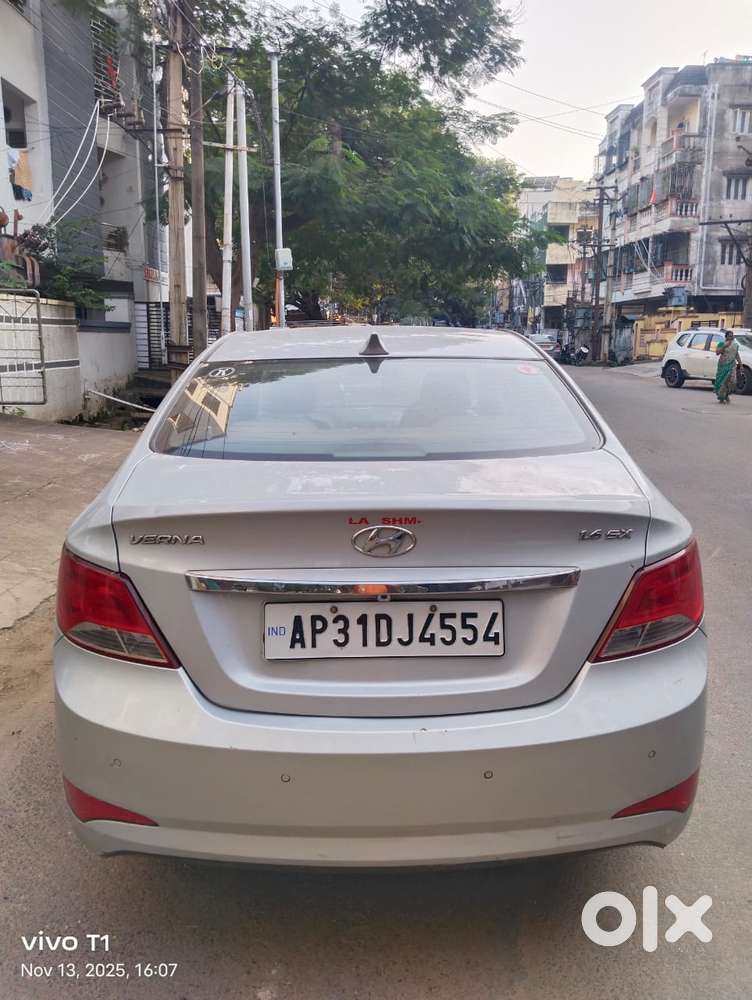 Hyundai Verna 2015-2016 1.6 Crdi Sx, 2016, Diesel