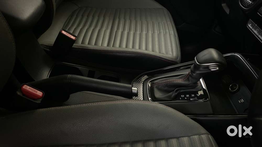 Kia Sonet 1.0 X Line Dct, 2023, Petrol