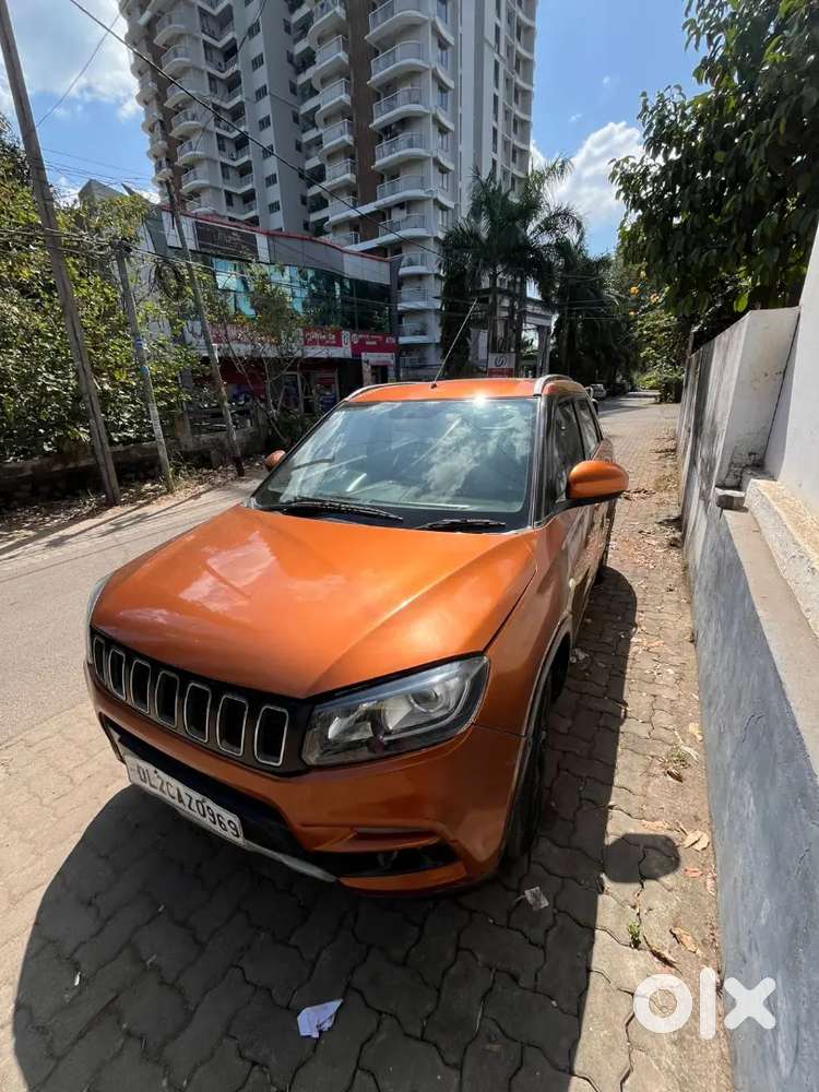 Maruti Suzuki Vitara Brezza 2018 Automatic Diesel Well Maintained.