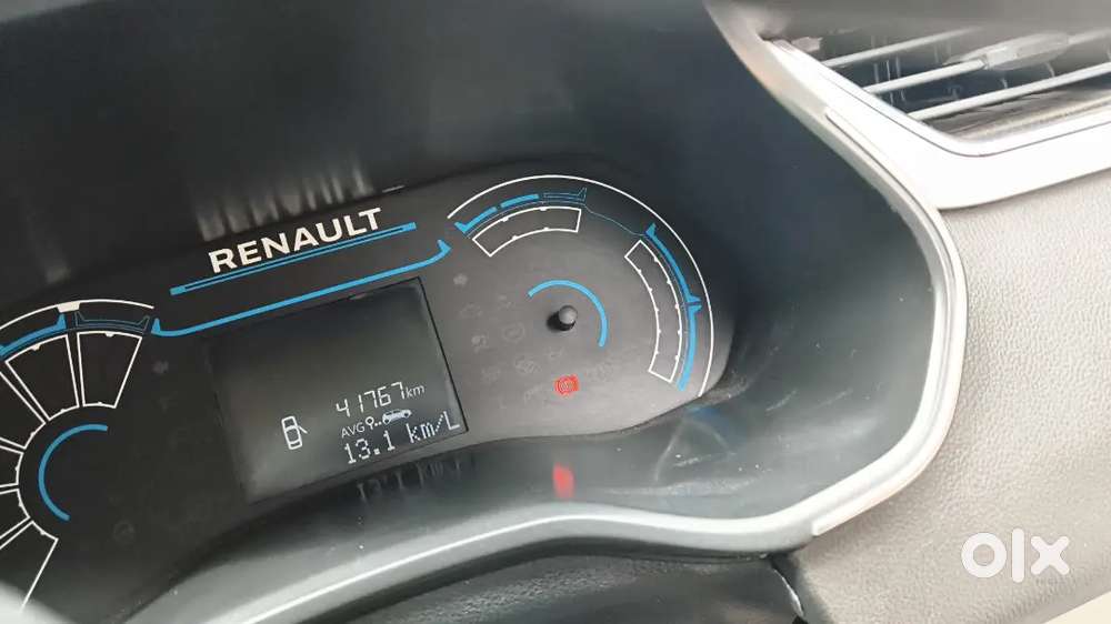 Renault Triber Rxz 2020 Petrol Automatic