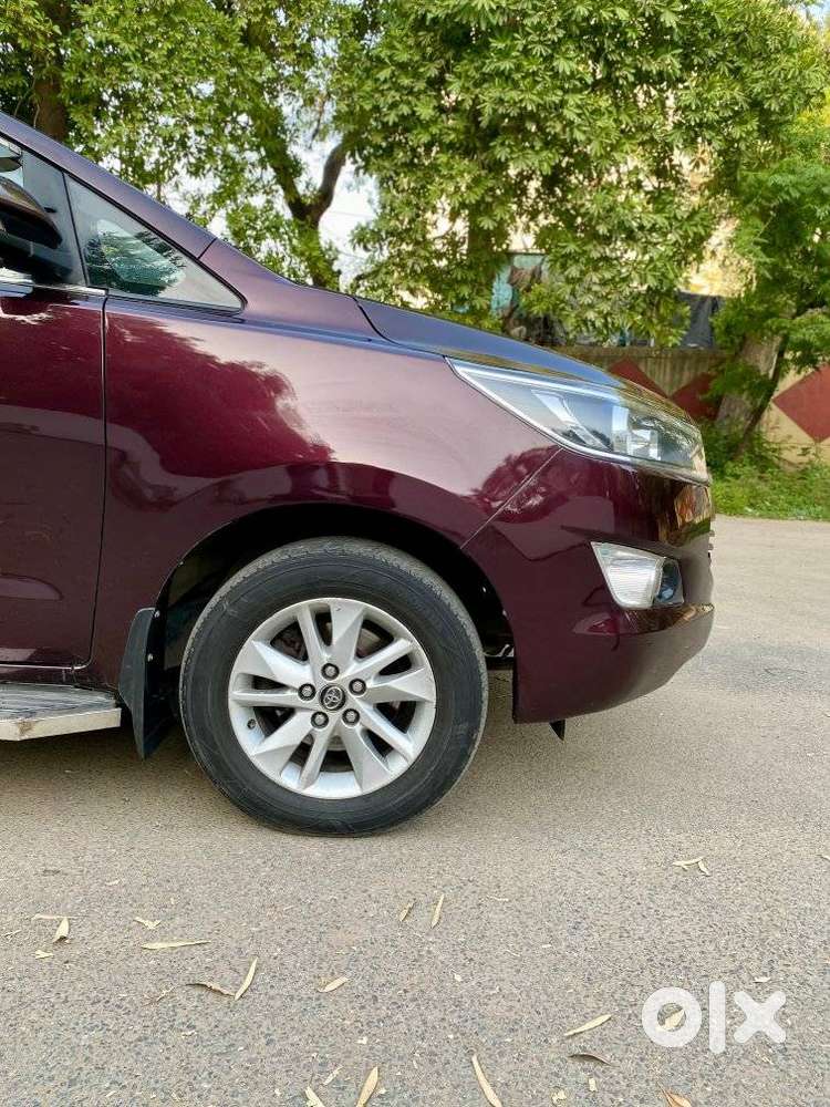 Toyota Innova Crysta 2.8 Gx At, 2017, Diesel