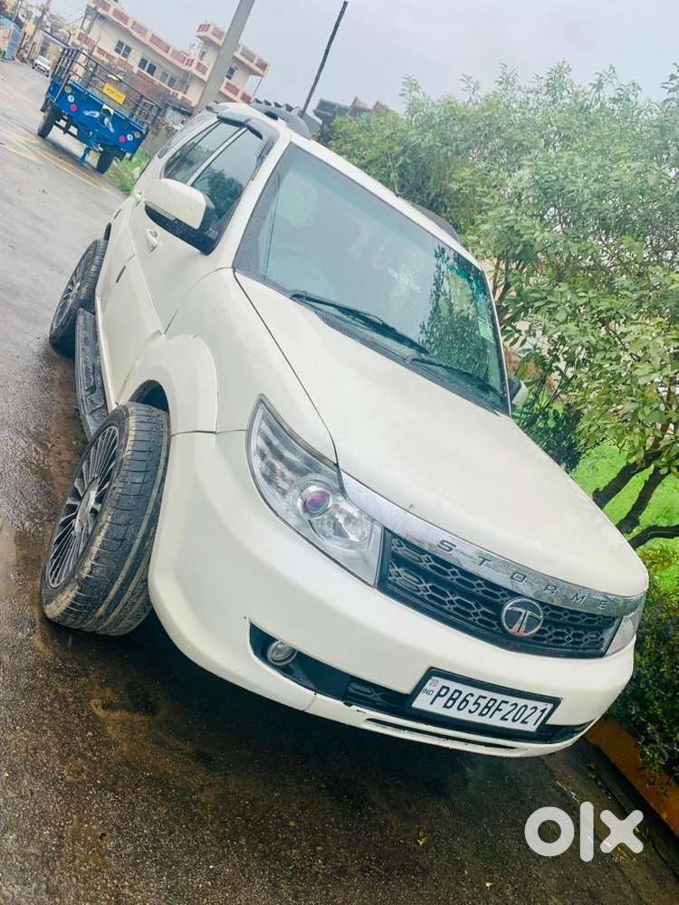 Tata Safari Storme 2014 Diesel Well Maintained