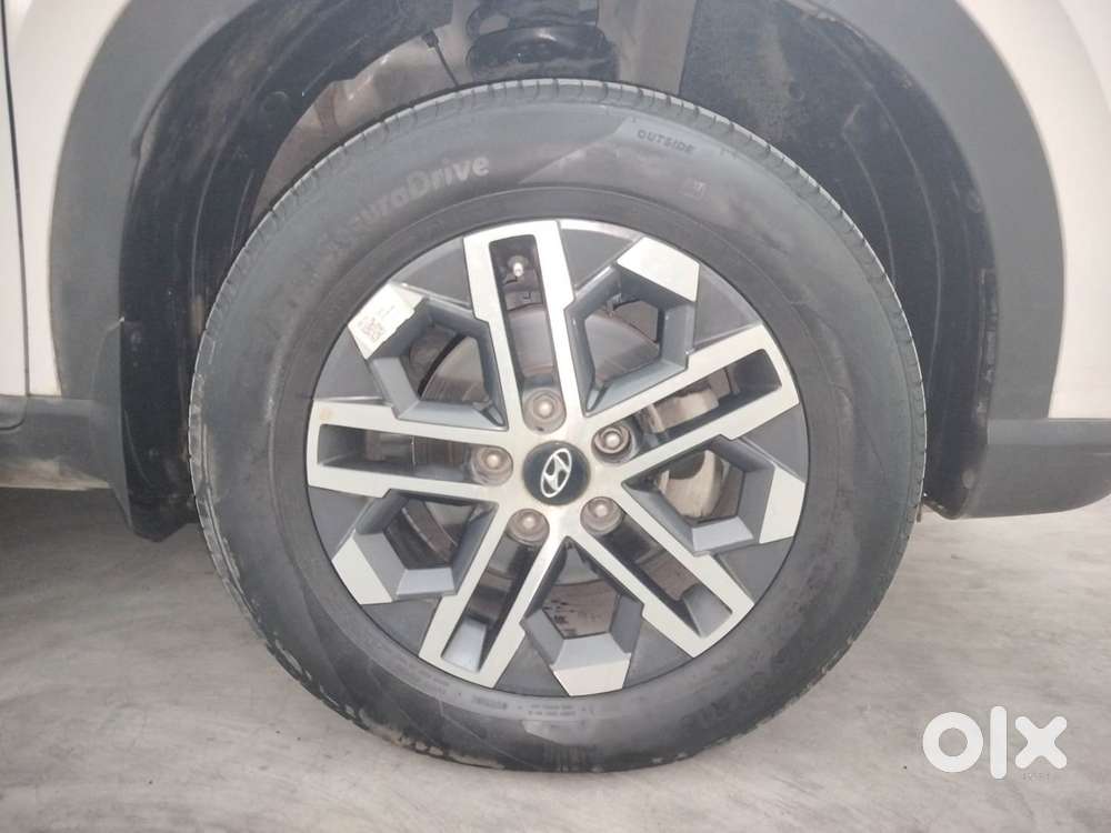 Hyundai Venue 1.0 Sx (o) Turbo Dct, 2024, Petrol