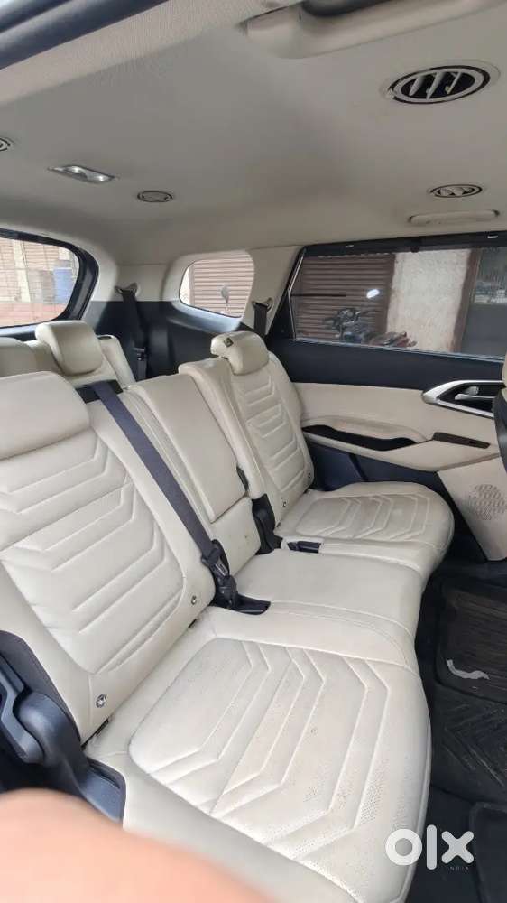 Kia Carens 2023 Diesel Well Maintained (urgent Sale)