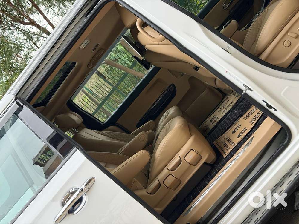 Kia Carnival Limousine Plus 7 Str, 2022, Diesel