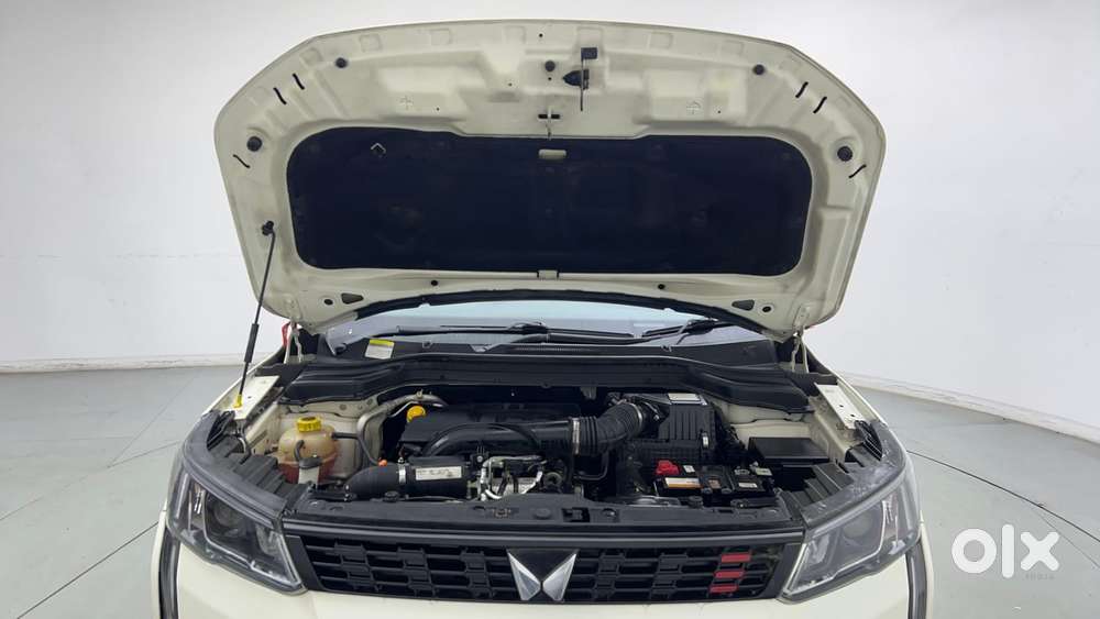 Mahindra Xuv300 W8 Amt Optional Diesel, 2023, Petrol