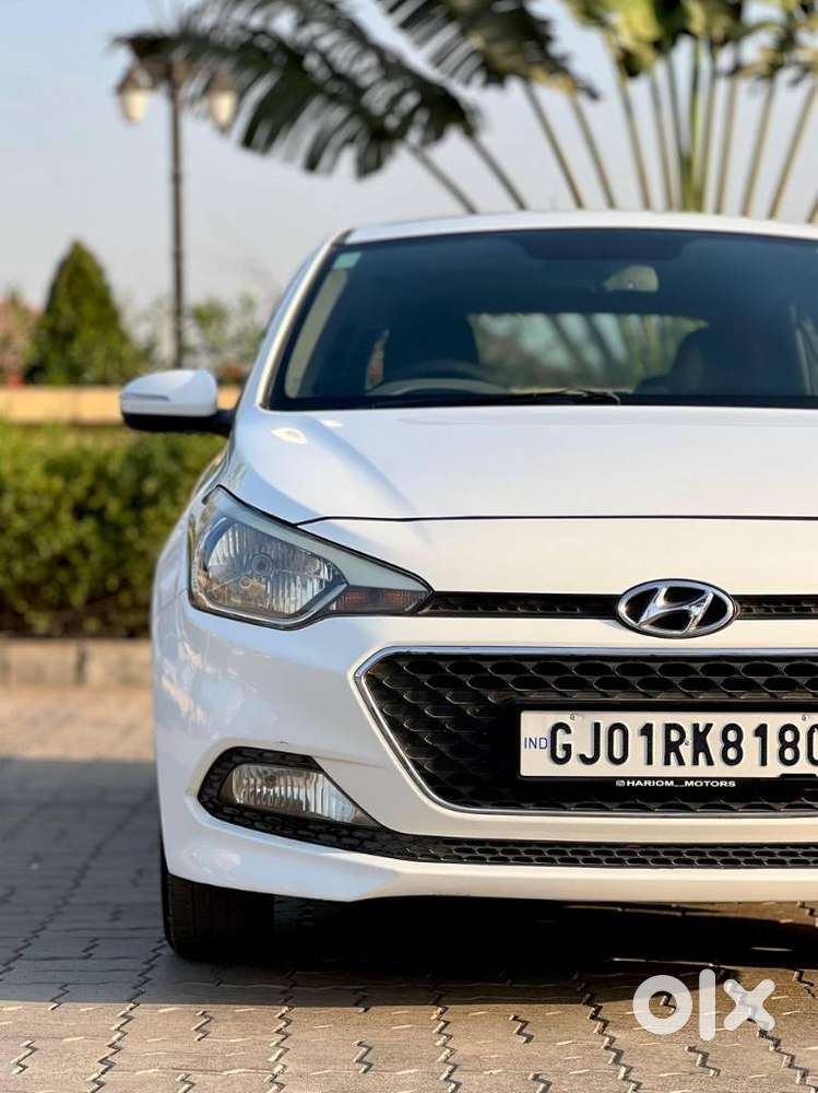 Hyundai Elite I20 Sportz (o) 1.2, 2015, Petrol