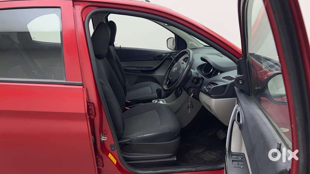 Tata Tiago Xza, 2019, Petrol