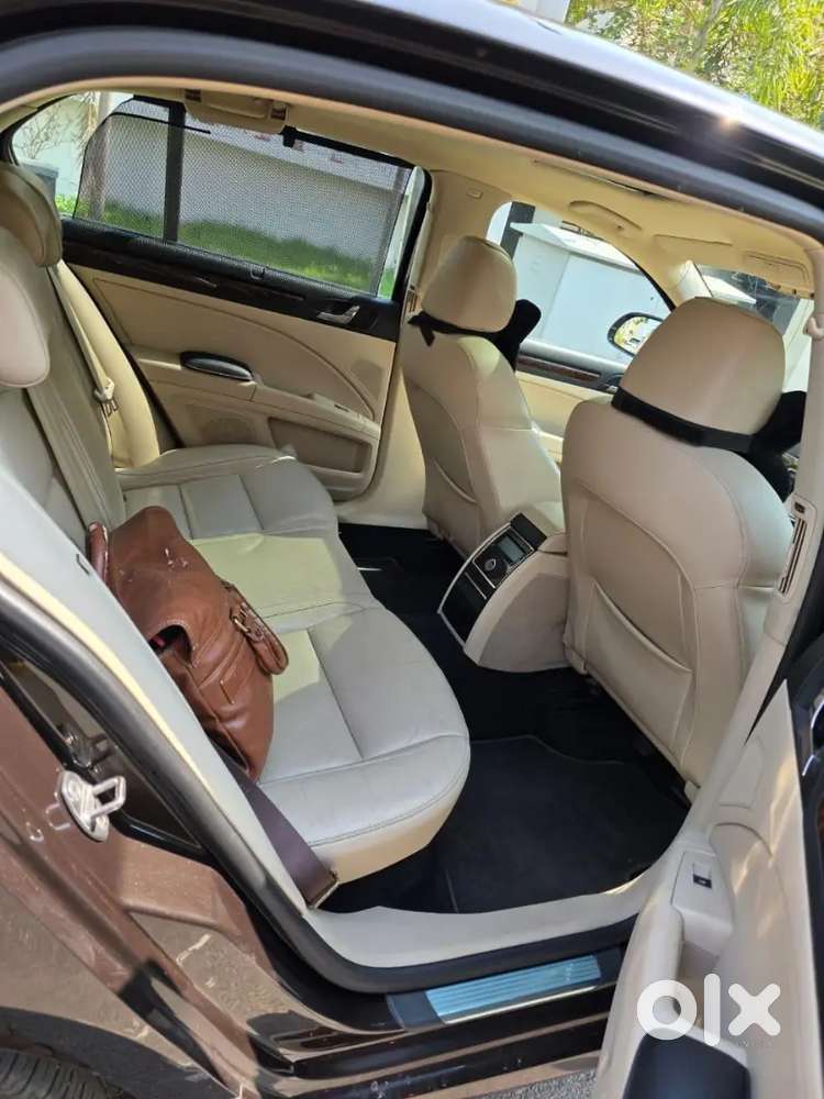 Skoda Superb/ Manual/2015/petrol/well Maintained