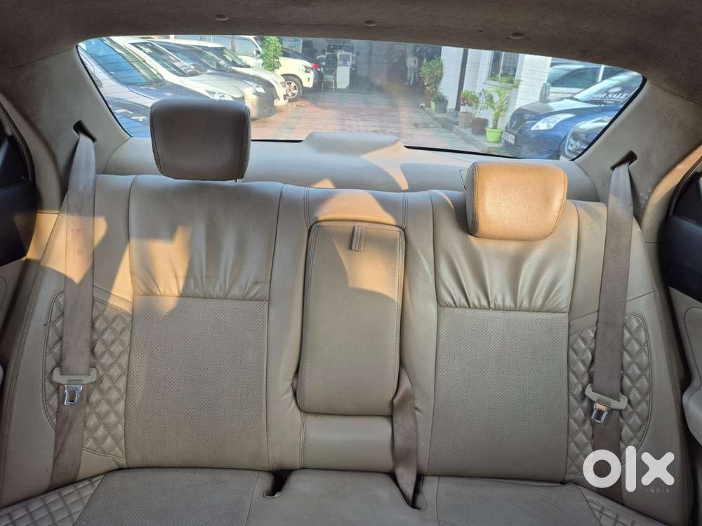 Maruti Suzuki Dzire 1.2 Zxi, 2023, Petrol