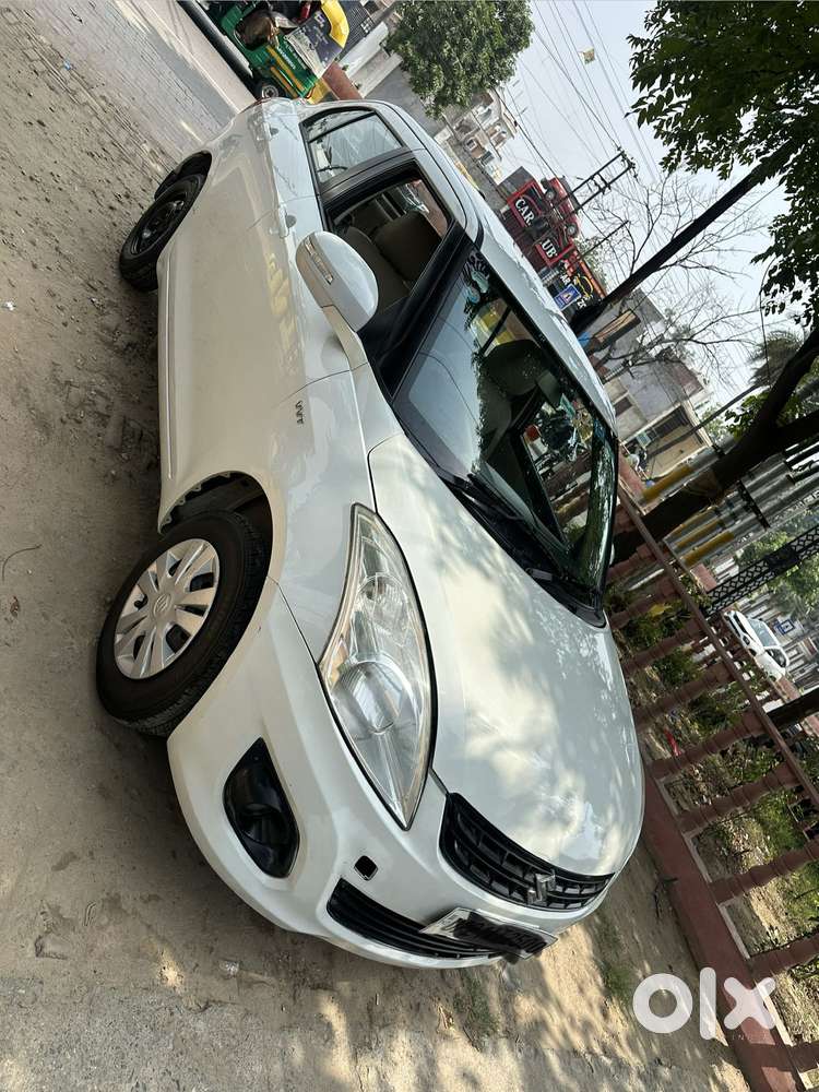 Maruti Suzuki Swift Dzire 1.2 Vxi Bsiv, 2013, Petrol