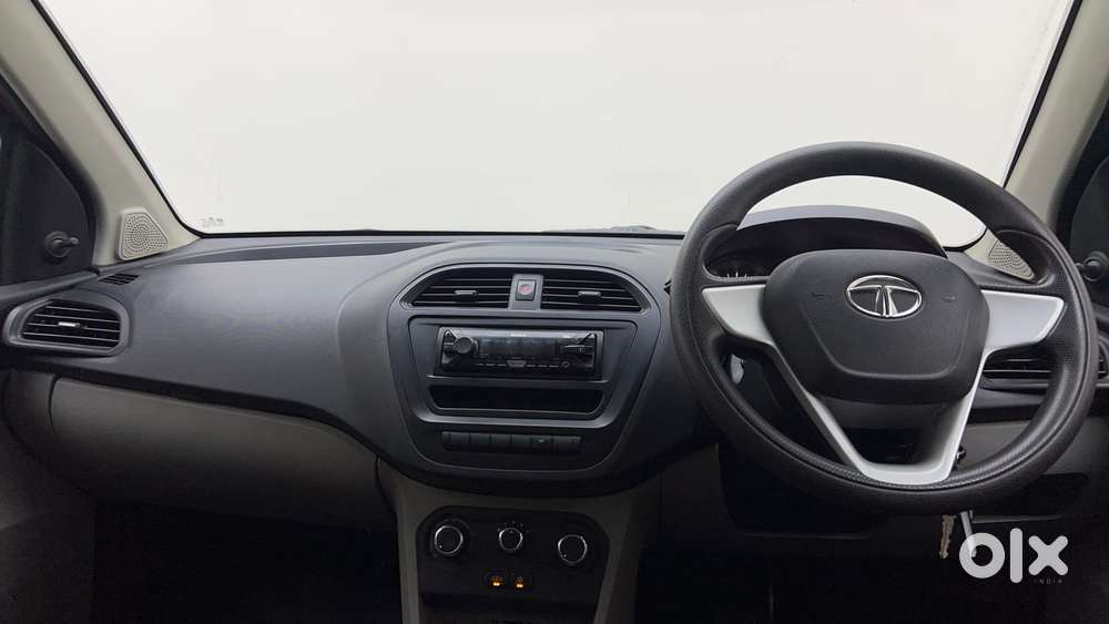 Tata Tiago 1.2 Revotron Xb, 2017, Petrol