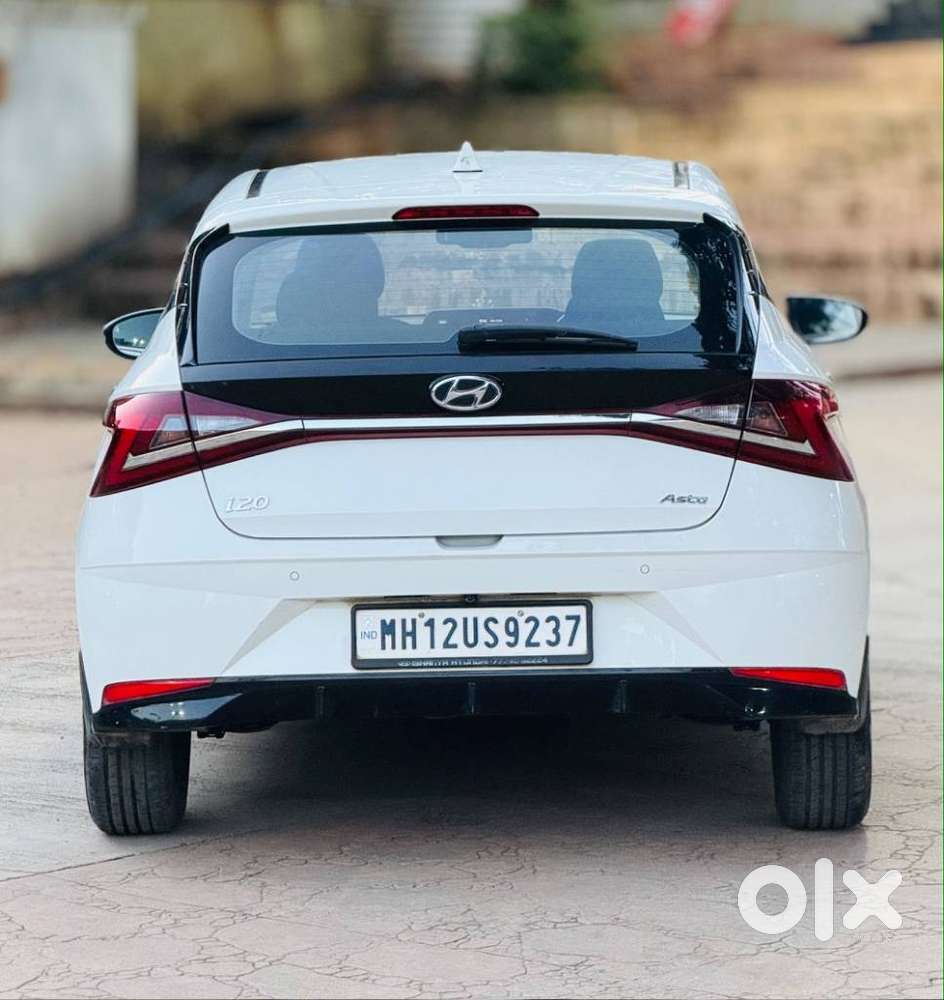 Hyundai I20 Asta 1.4 Automatic (o) With Sunroof, 2022, Petrol