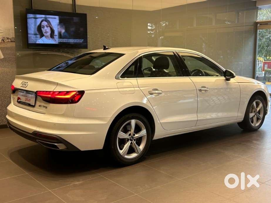 Audi A4 2.0 Premium 40 Tfsi, 2024, Petrol