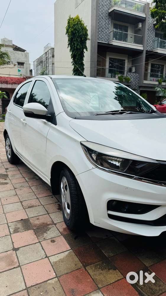 Tata Tiago 2021 Petrol 28000 Km Driven
