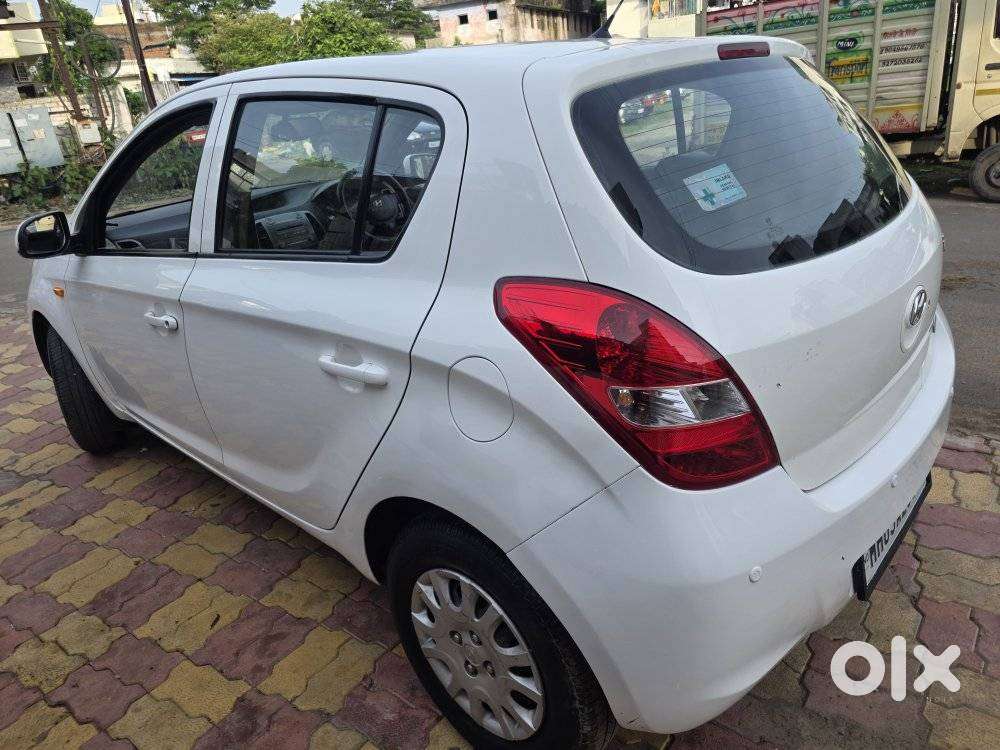 Hyundai I20 Magna, 2011, Petrol
