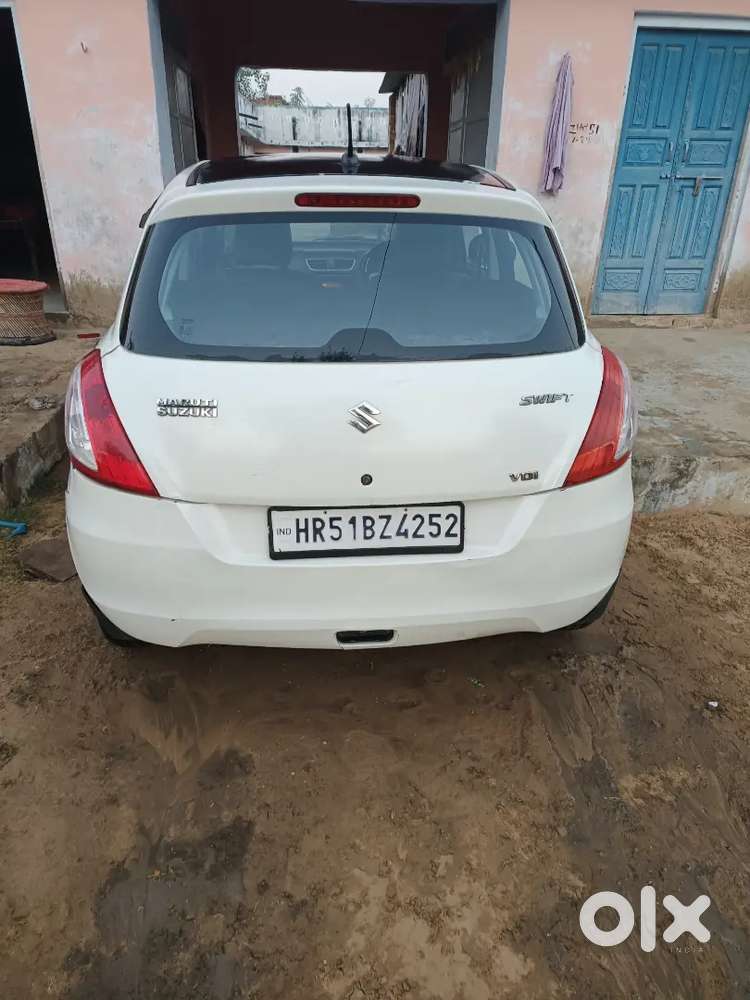 Maruti Suzuki Swift 2019 Diesel 125000 Km Driven