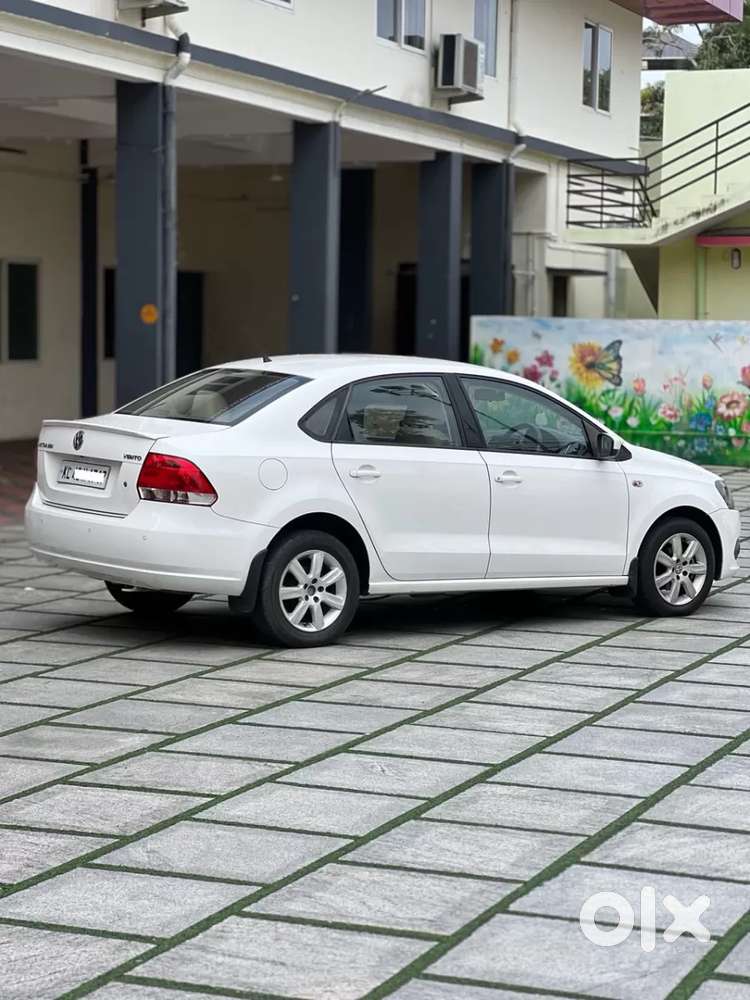 Volkswagen Vento Petrol Highline, 2013, Petrol