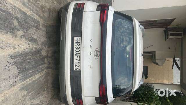 Hyundai Venue 2025 Cng