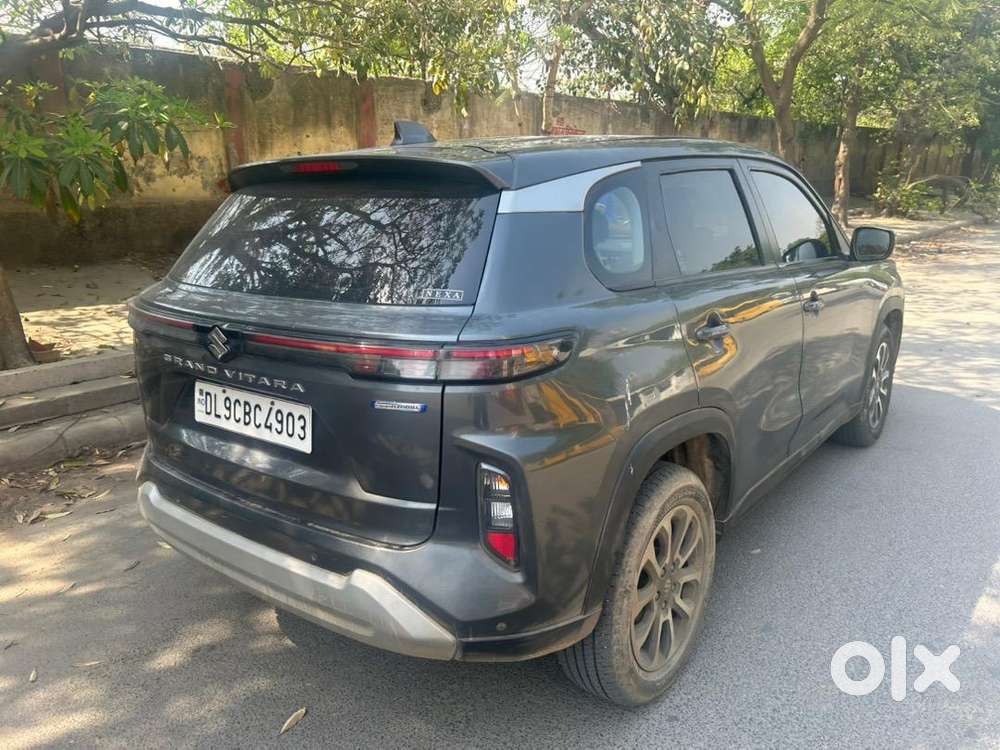 Maruti Suzuki Grand Vitara 2023 Petrol Well Maintained