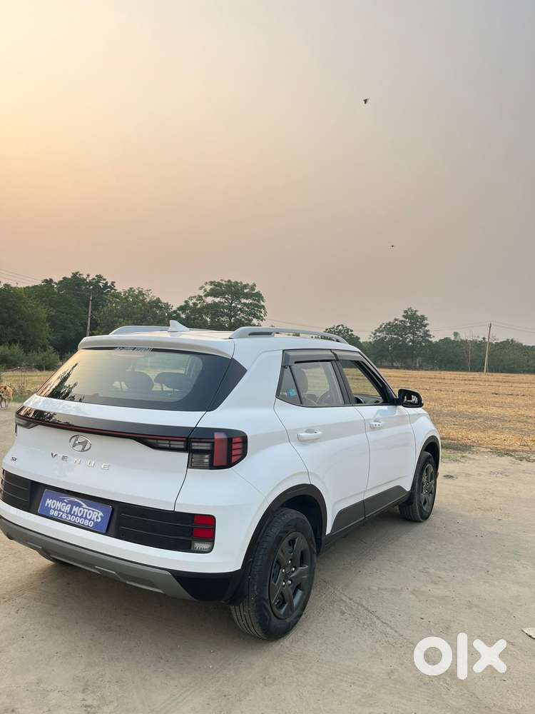 Hyundai Venue Sx, 2024, Petrol