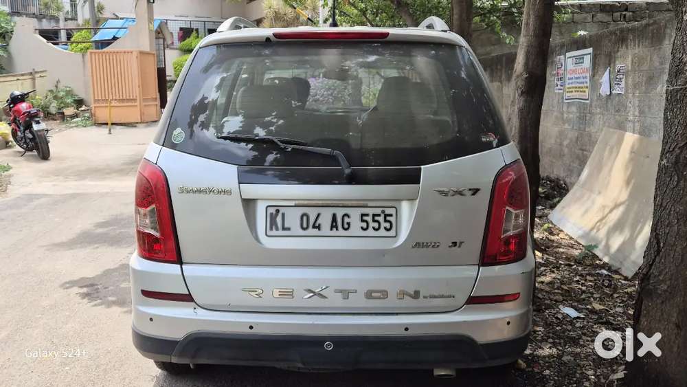 Mahindra Ssangyong Rexton 2014 Diesel 75000 Km Driven
