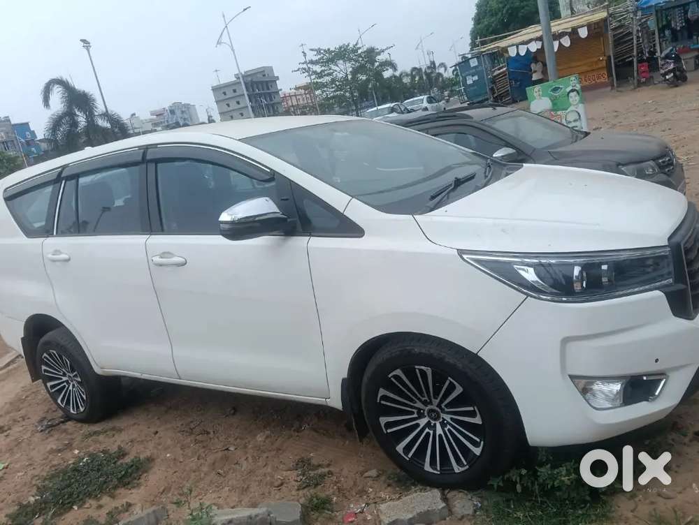 Toyota Innova Crysta 2.4 V 2019 Diesel