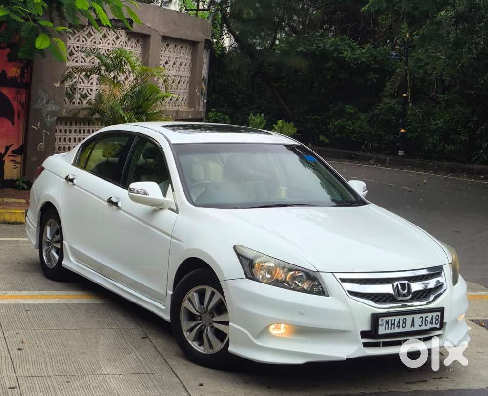 Honda Accord 2.4 Elegance Automatic, 2012, Petrol